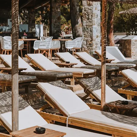 פארק נופש Coralli Seaside Livadakia